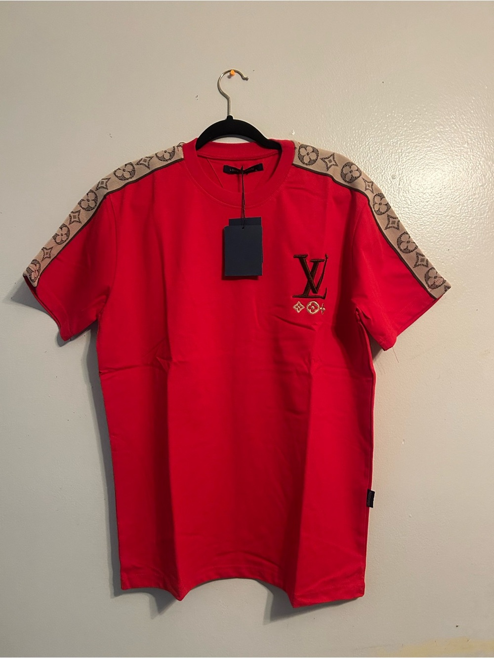 Louis Vuitton Red Logo-Embroidered Men’s Short Sleeve Shirt